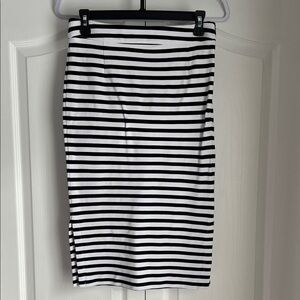Banana Republic Black and White Striped Pencil Skirt